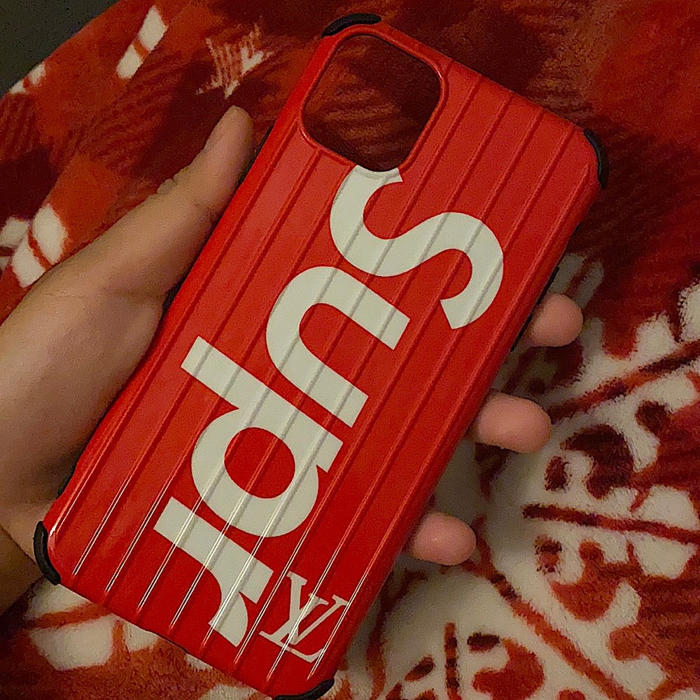 Supreme Iphone 11 pro max case